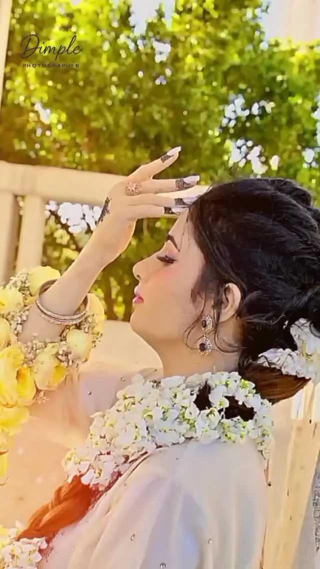 Bridal styling with floral details